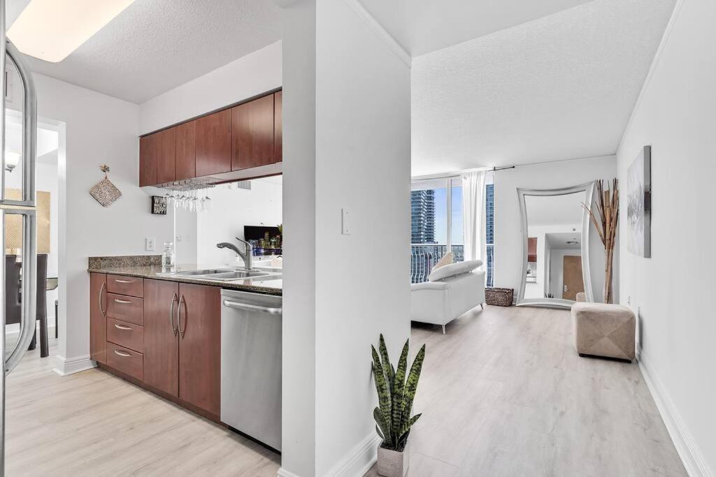 Modern 2/2 With Beautiful Ocean And Brickell Views Διαμέρισμα Μαϊάμι Εξωτερικό φωτογραφία